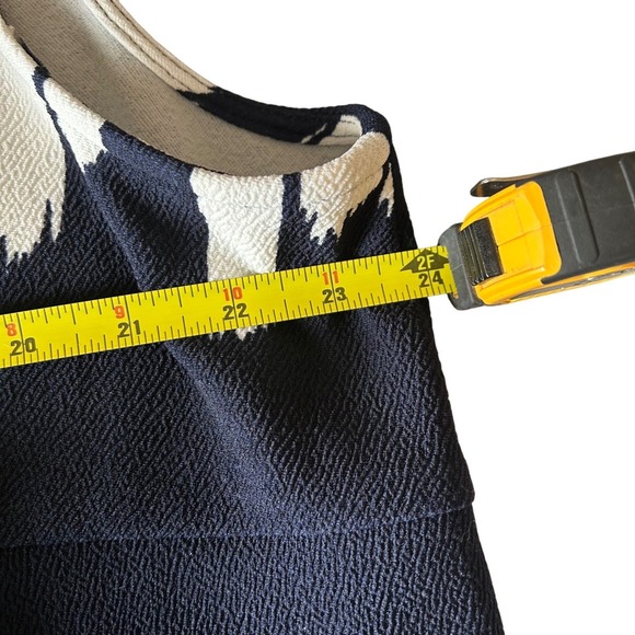 Maya Brooke Women's 22W Navy Pink White‎ Abstract Sleeveless Dress - Picture 6 of 8